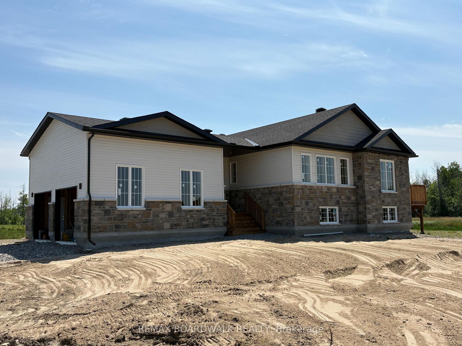 Photo de la propriété:  1765 Richmond Road  ON K7A 4S7 