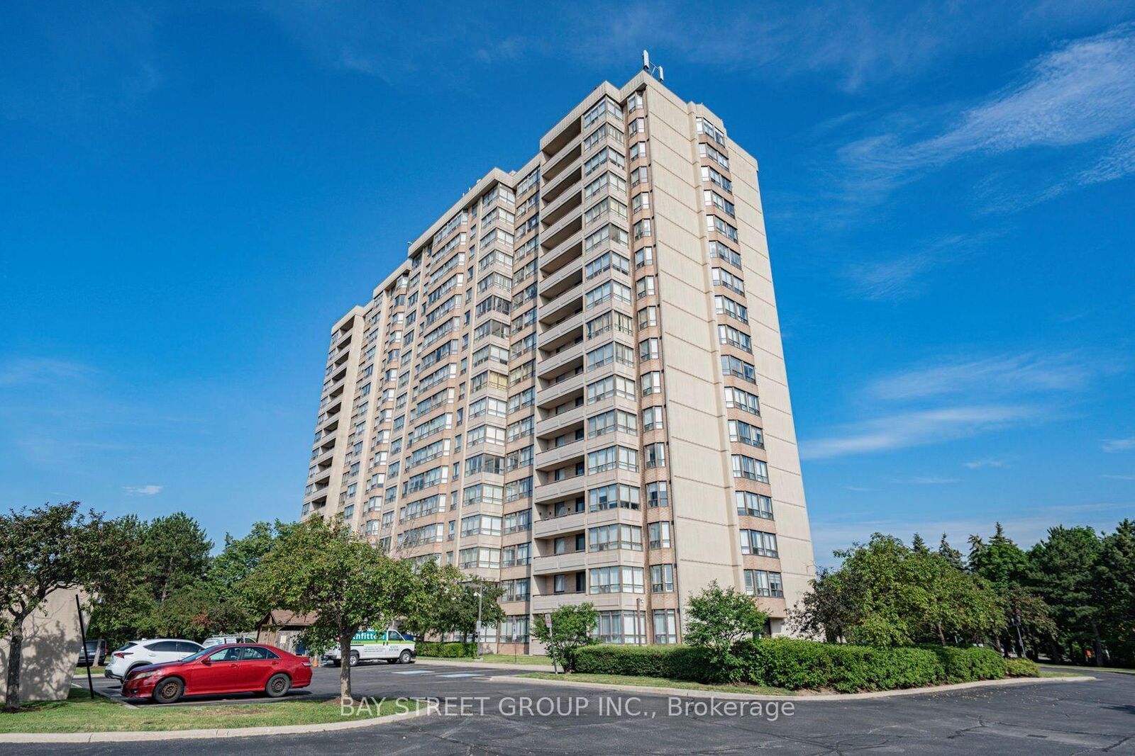 Property Photo: 10 Malta Avenue 306 ON L6Y 4G6