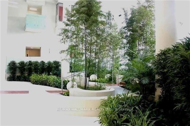 Property Photo:  9090 Yonge Street #1608  ON L4C 6Z9 
