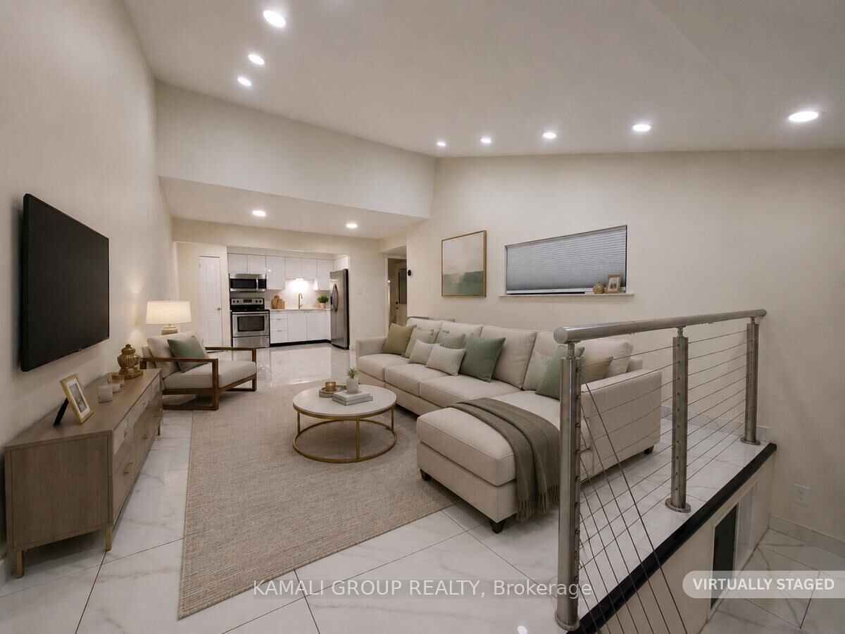 Property Photo:  262 John Garland Boulevard  ON M9V 1N8 