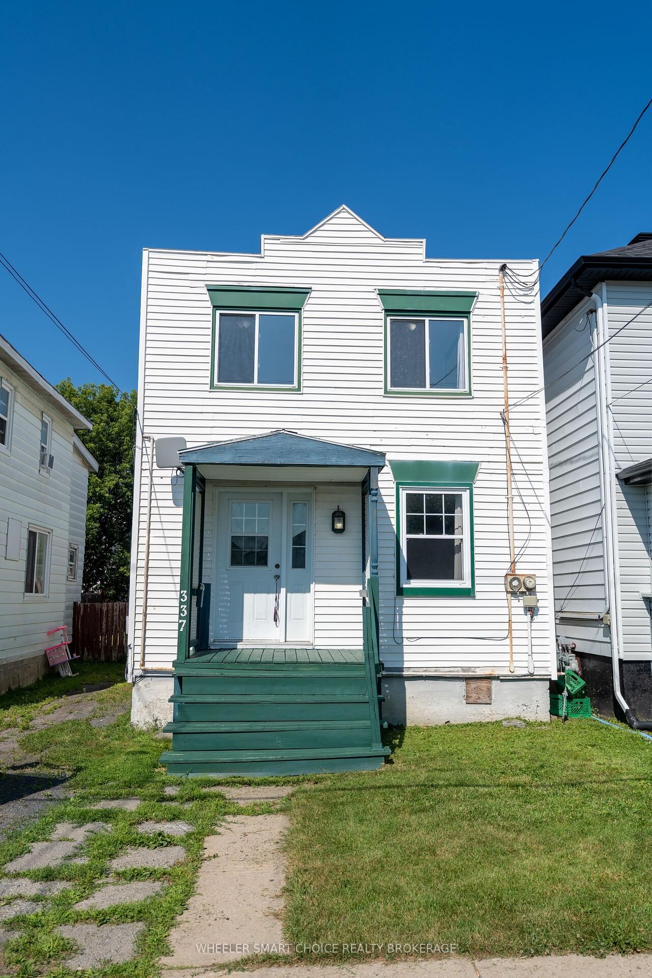 Property Photo: 337 Guy Street ON K6H 4V3