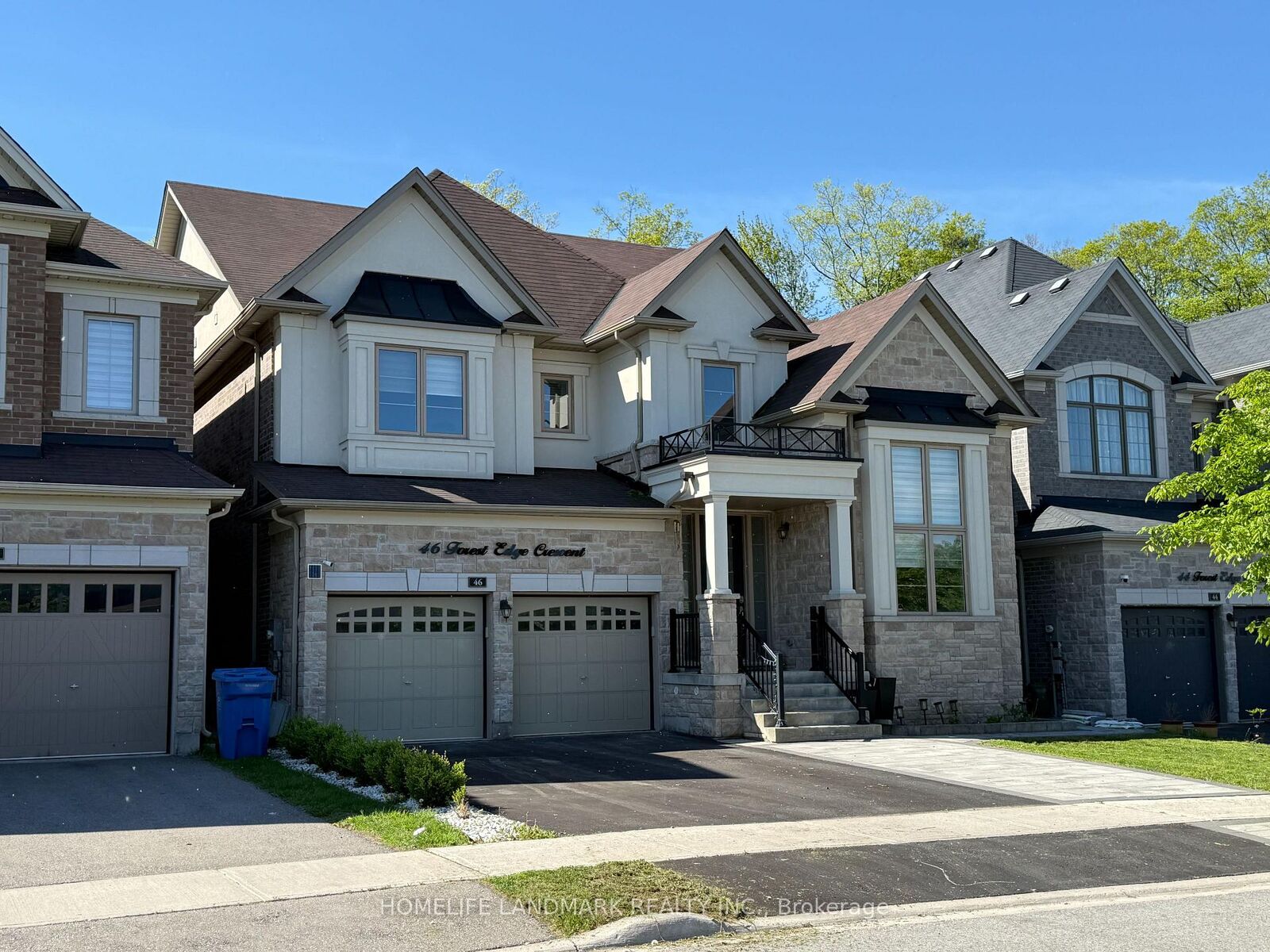 Property Photo: 46 Forest Edge Crescent ON L9N 0S6
