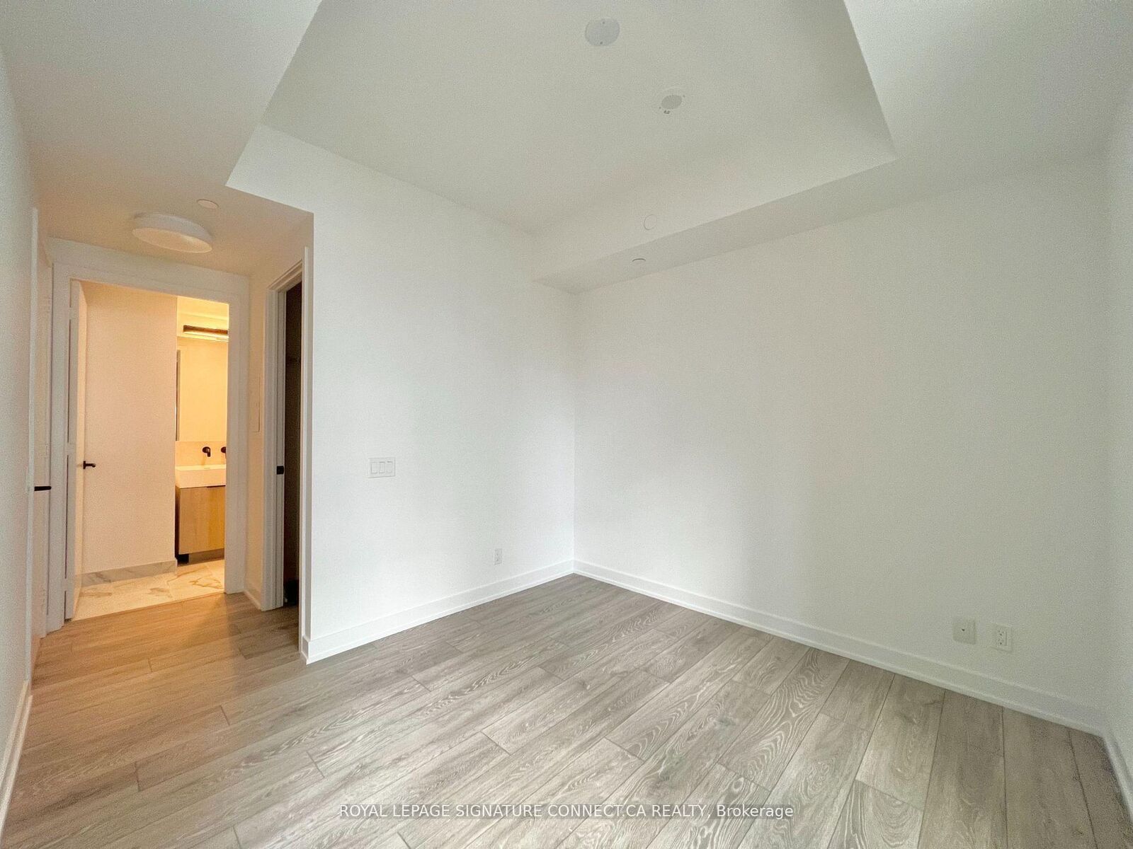 Property Photo:  108 Peter Street 1107  ON M5V 2G7 