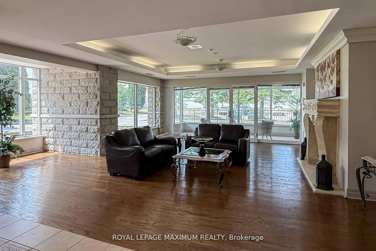 Property Photo: 2506 Rutherford Road 408 ON L4K 5N4