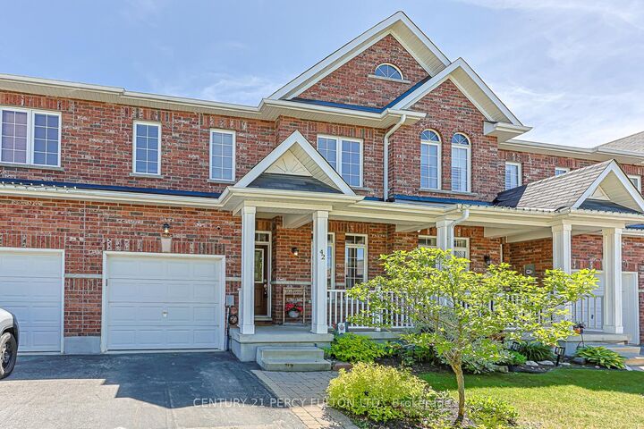 Property Photo:  42 Arthur Case Crescent  ON L0G 1M0 