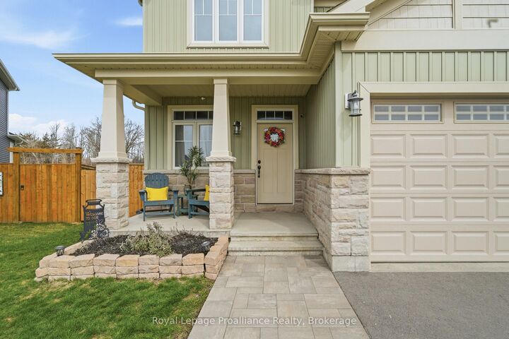 Property Photo: 38 Redwood Drive ON K8N 0K4