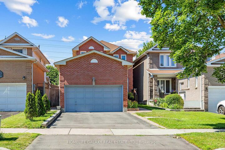 6 Bluebell Crescent — photo 1