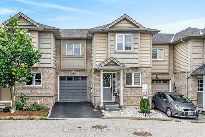 1328 Upper Sherman Avenue 17 — photo 1
