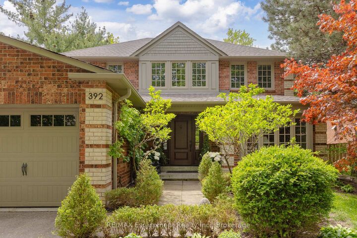 Property Photo: 392 Aspen Forest Drive ON L6J 6H5
