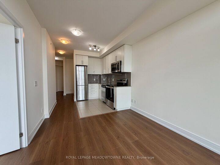 Property Photo:  840 Queens Plate Drive 1601  ON M9W 0E7 