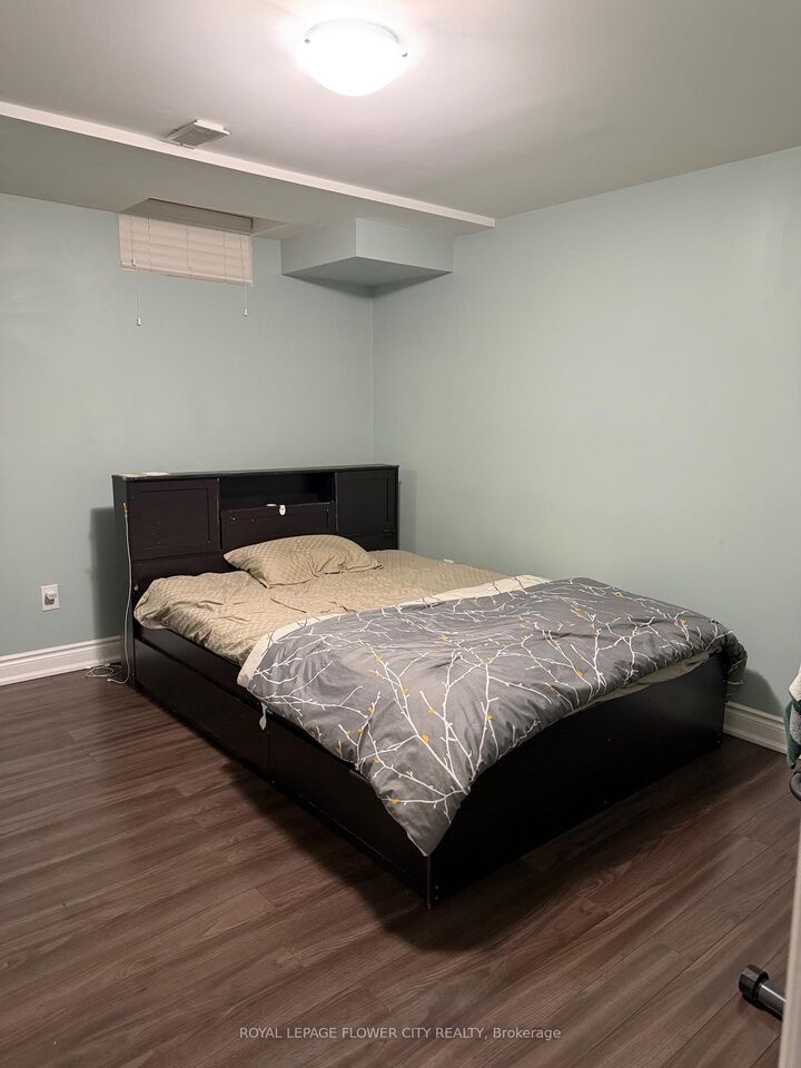 Property Photo: 24 Speedwell Street ON L6X 2Z1