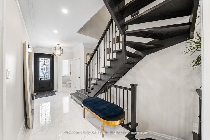 Property Photo:  37 Copperstone Crescent  ON L4S 2C5 