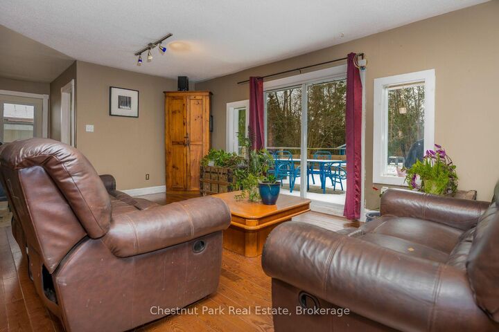 Property Photo: 4 Parkside Avenue ON L9Y 5P3