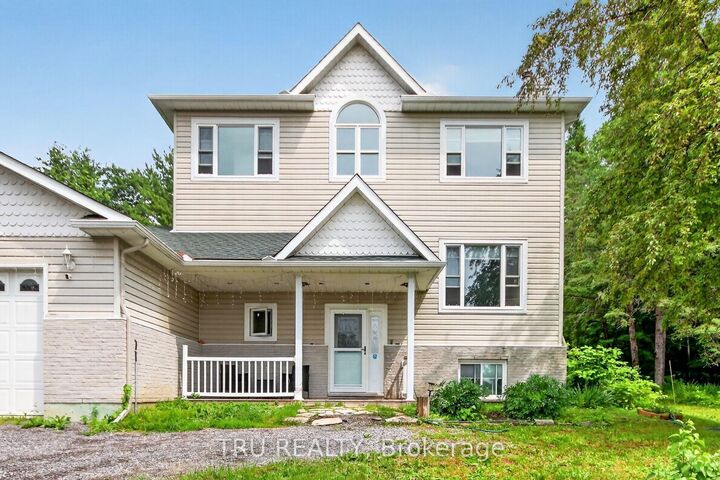 Property Photo: 2376 Kinburn Side Road ON K0A 2H0