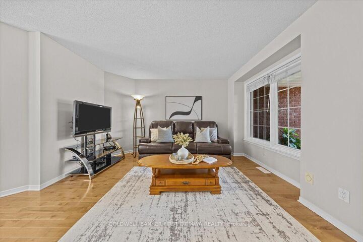 Property Photo: 46 Margrave Avenue ON K1T 3Y2