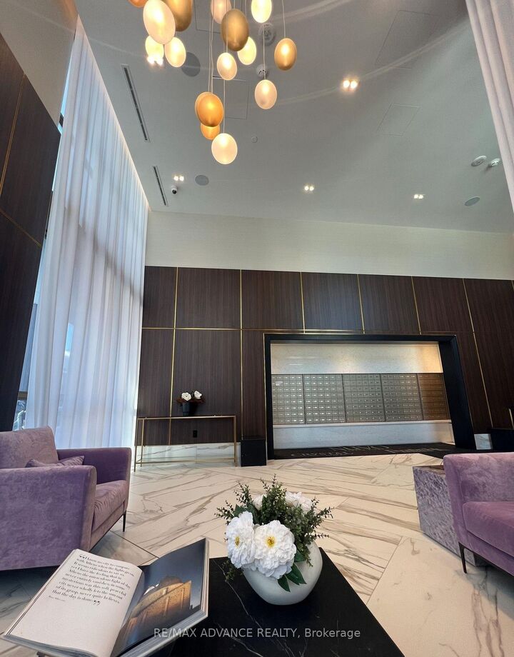 Property Photo:  2343 Khalsa Gate 839  ON L6M 5R6 