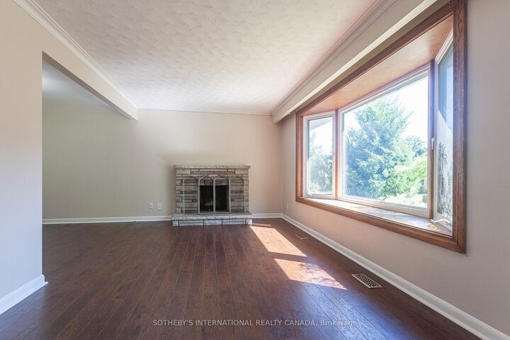 Property Photo:  1461 Moss Glen Road  ON L7P 2C2 