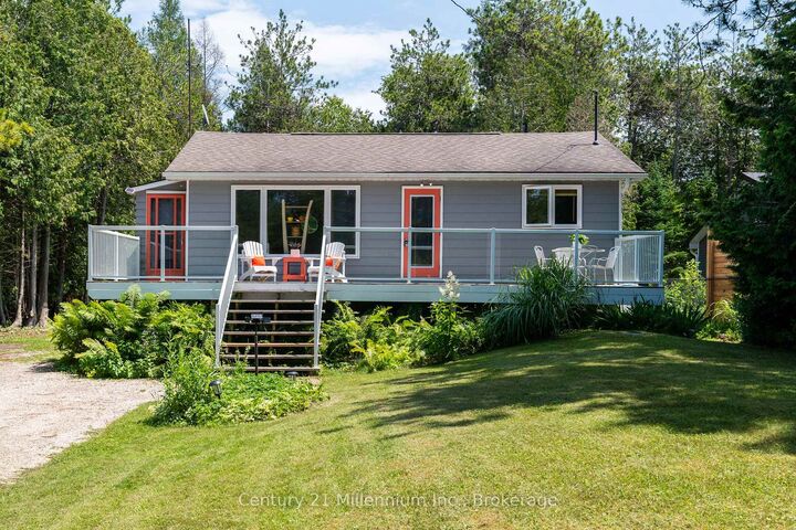 Property Photo: 553 Bay Street ON N0H 2T0