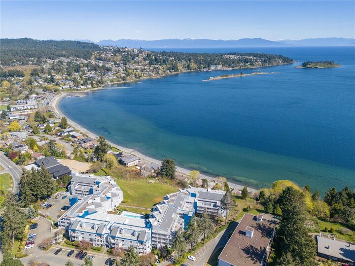 Property Photo: 2562 Departure Bay Rd #418 BC V9S 5P1
