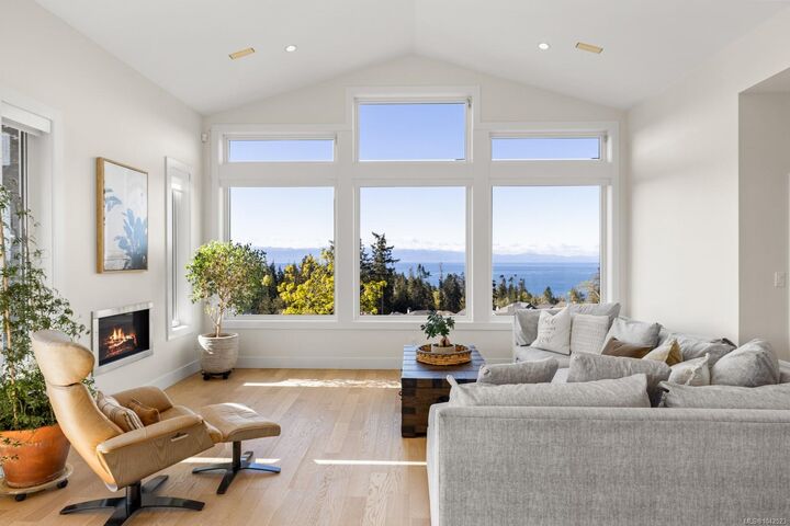 Property Photo: 7235 Spar Tree Way BC V9Z 1M8