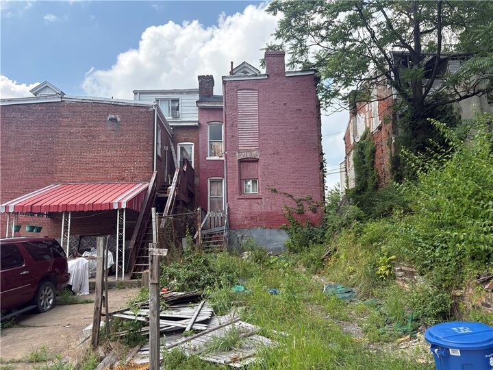 Property Photo: 1840 Webster Ave PA 15219