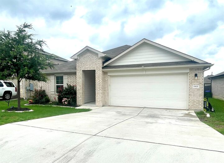 Property Photo: 19616 Ann Richards Avenue TX 78653