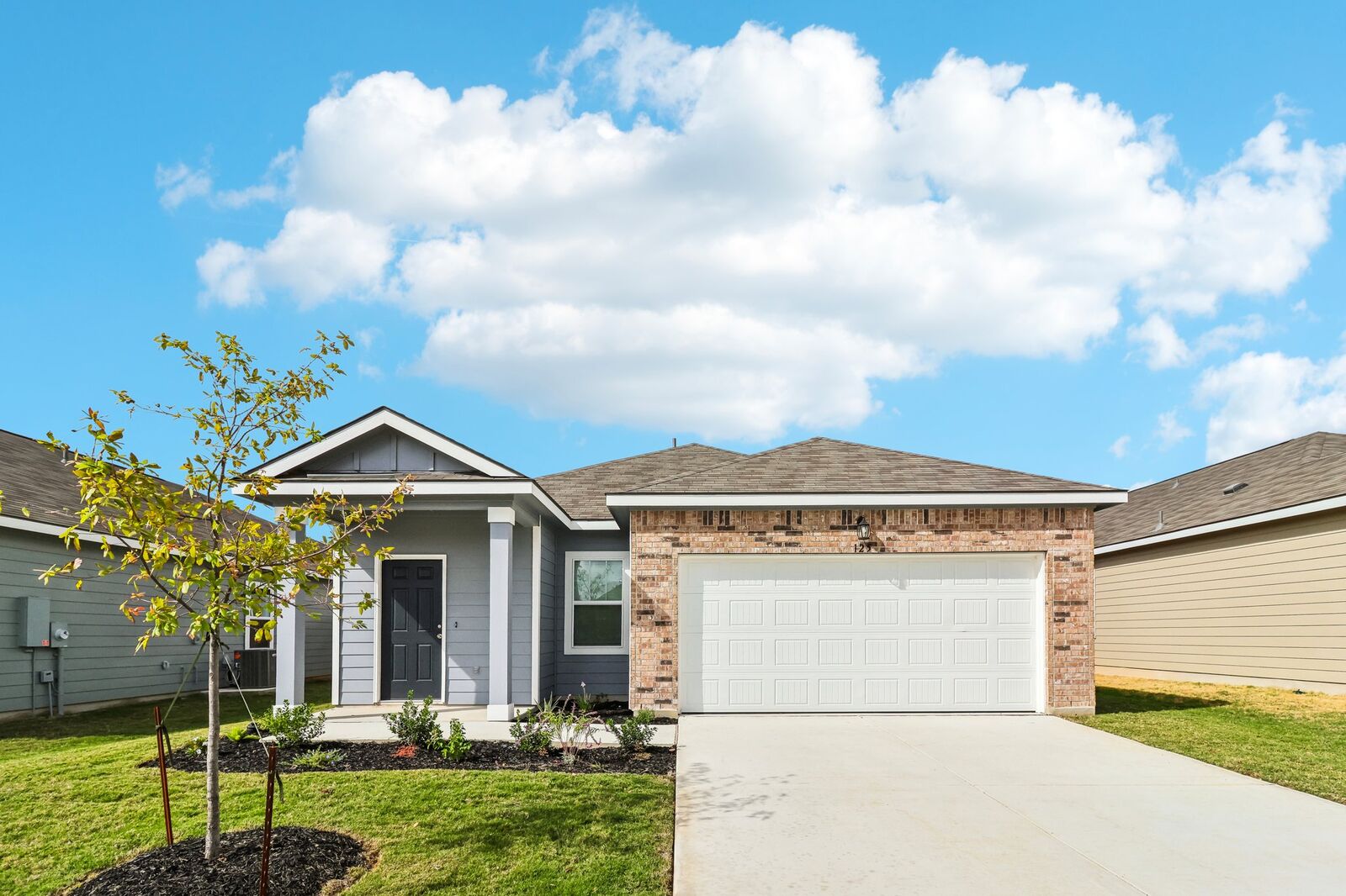 Property Photo:  302 Sunlight Lake Boulevard  TX 78634 