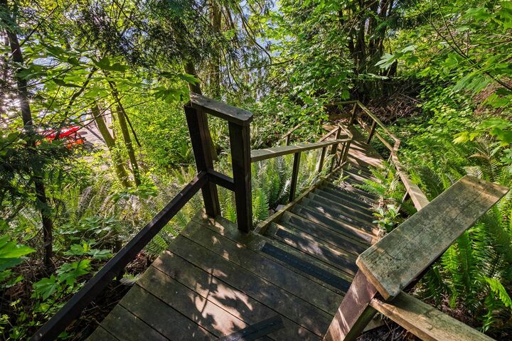 Property Photo: 13419 Crescent Road BC V4P 1J5