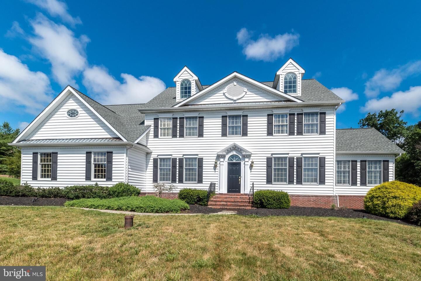 Property Photo:  2560 Country View Lane  PA 19438 
