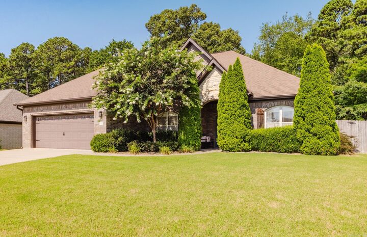 Property Photo:  907 Hunter Lee Drive  AR 72022 
