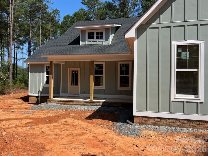 Property Photo:  224 Plantation Way  NC 27306 