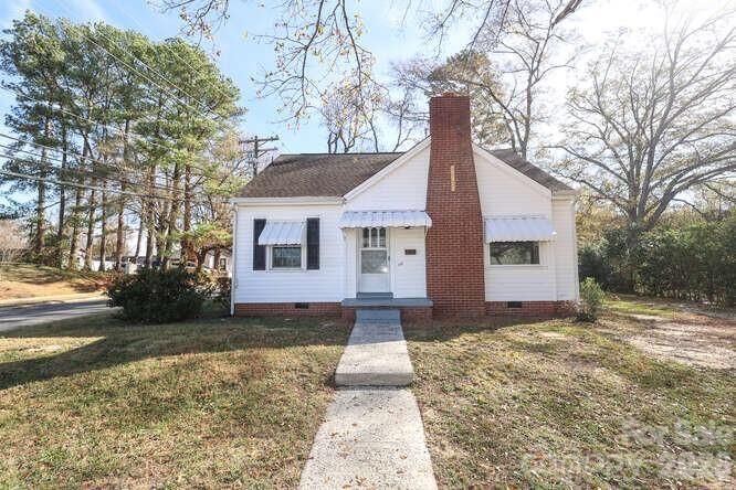 Property Photo:  120 N Belvedere Avenue  NC 28054 