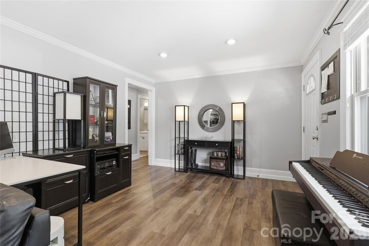 Property Photo: 21013 Entrada Drive NC 28031