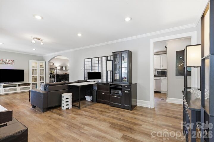 Property Photo:  21013 Entrada Drive  NC 28031 