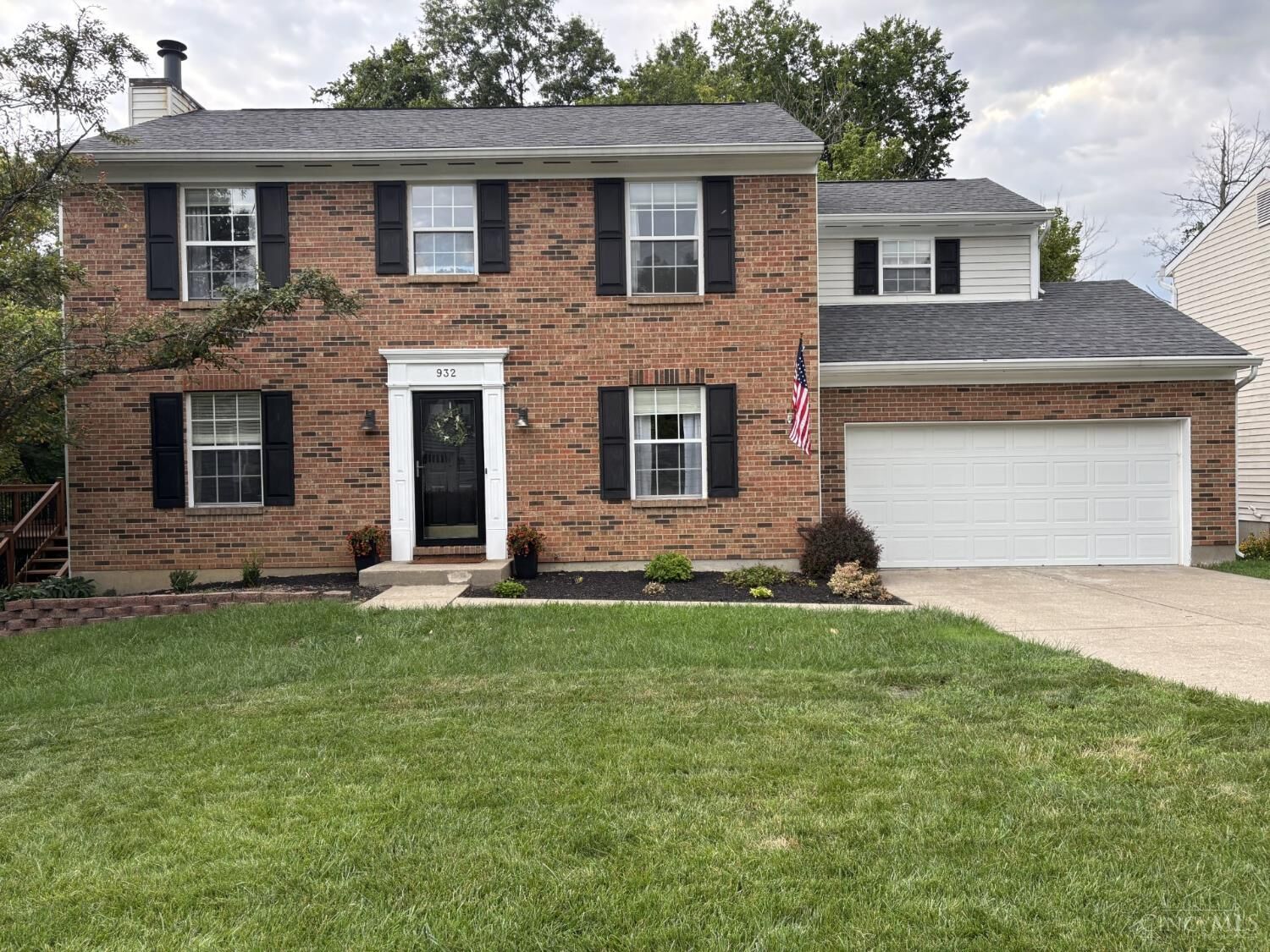 Property Photo:  932 Saffron Lane  OH 45150 