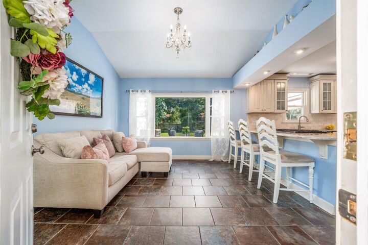Property Photo:  210 Fairlawn Drive  OH 43214 