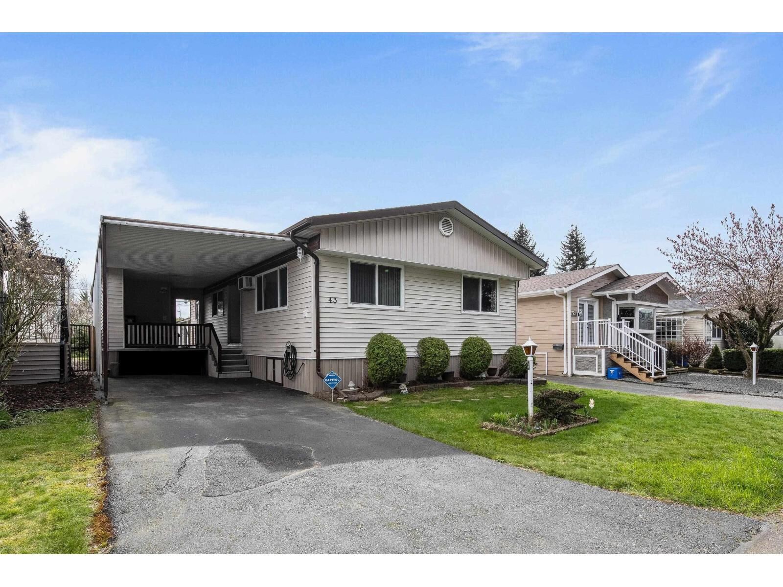 Property Photo:  31313 Livingstone Avenue 43  BC V2S 1M3 