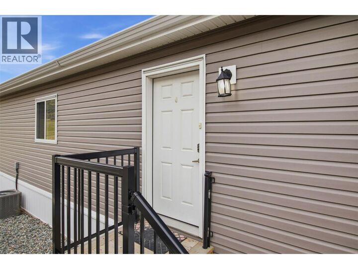 Property Photo: 712 Shuswap Road East 17 BC V2H 0C8