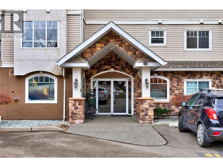 Property Photo: 120 Vernon Avenue 312 BC V2B 1L6