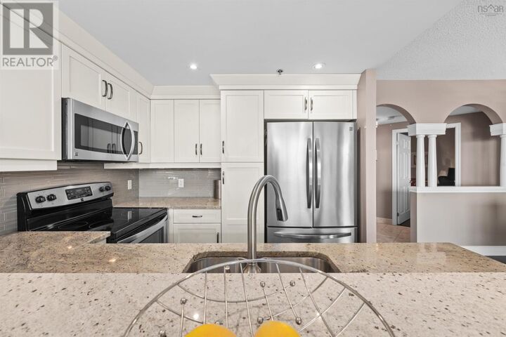Property Photo: 1465 Brenton Street 1103 NS B3J 1H1