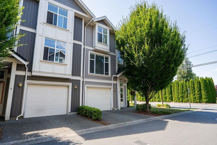 Property Photo: 9270 Broadway Street 4 BC V2P 0E5