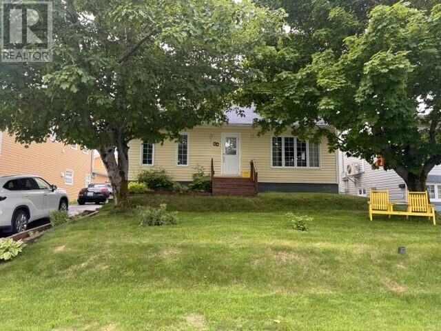 Property Photo:  44 Raynham Avenue  NL A1V 2J6 