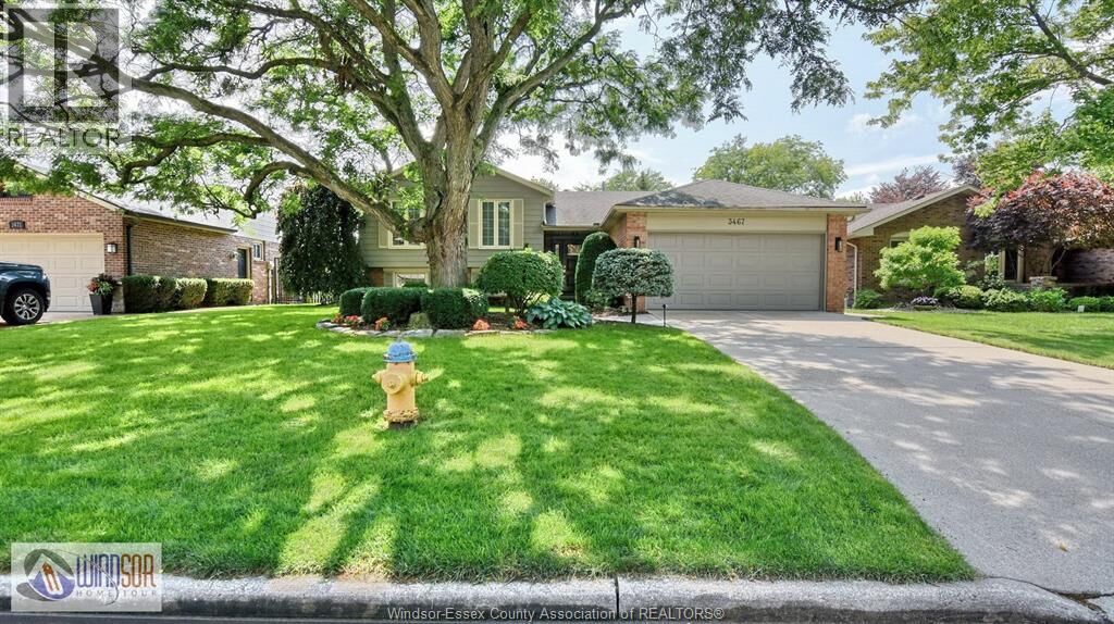 Property Photo: 3467 Driftwood Drive ON N9E 4A8