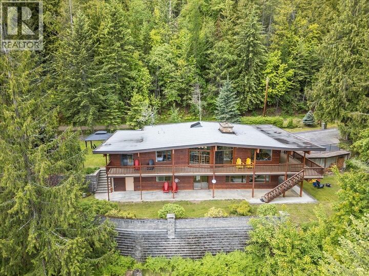 Property Photo: 3450 Davidson Road BC V0G 1A0