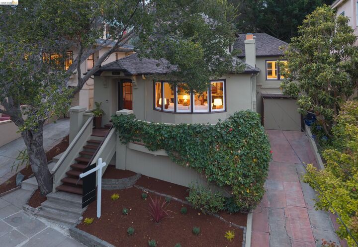 Property Photo:  538 Weldon Ave  CA 94610 