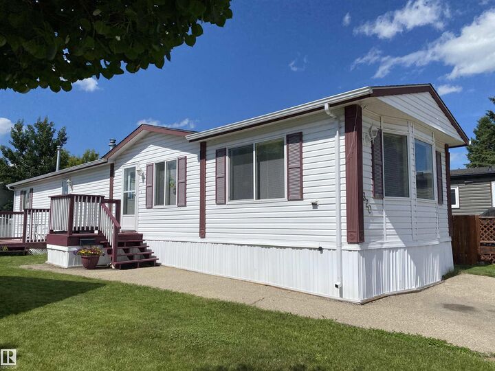 Property Photo: 320 Evergreen Park NW AB T5Y 4M2