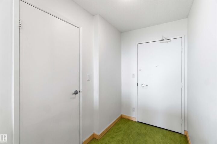 Property Photo:  11307 99 Avenue NW 1008  AB T5K 0H2 
