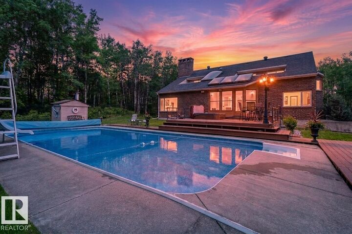 Property Photo:  52319 Rge Road 231  AB T8B 1A8 