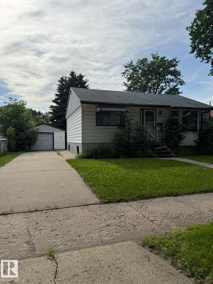 Property Photo: 12114 41 Street NW AB T5W 2M6