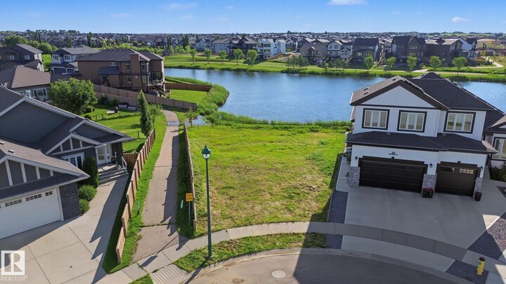 27 Lakeshore Cove — photo 1